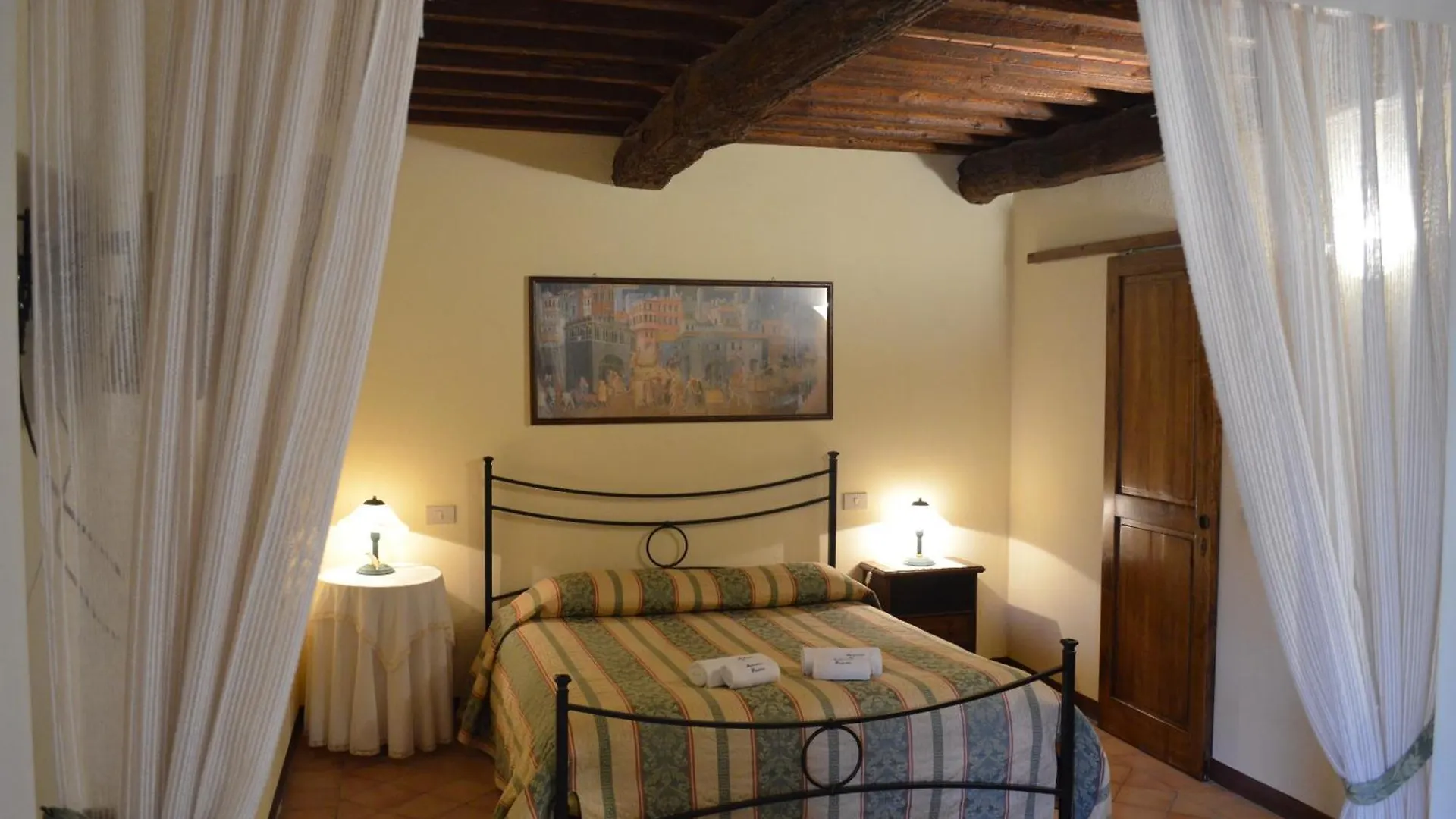Agriturismo Poderino Сан-Куйрико-д'Орча Италия