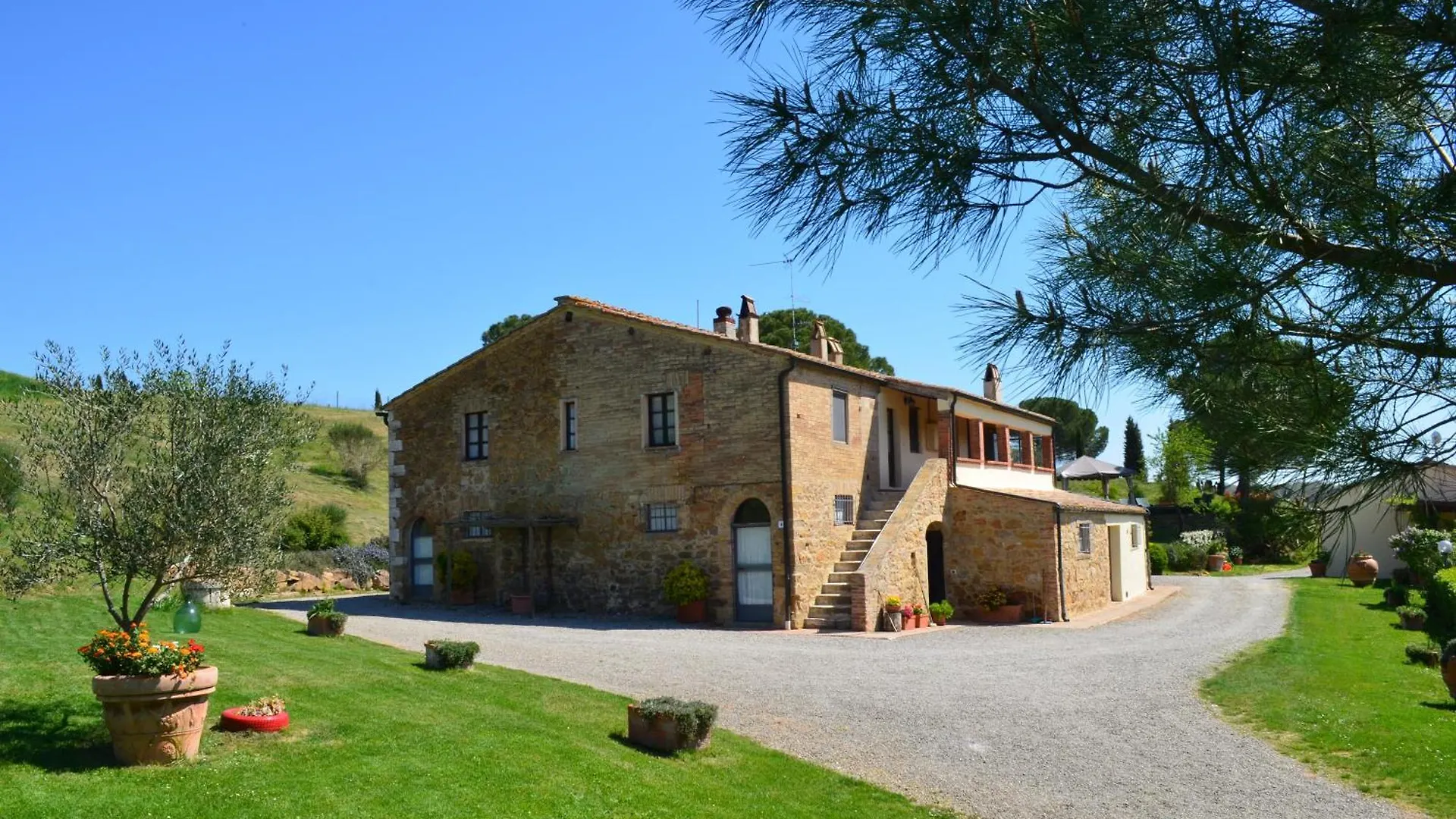 Agriturismo Poderino Сан-Куйрико-д'Орча
